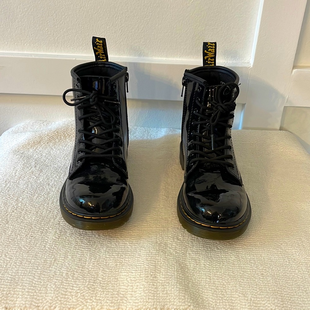 Dr. Martens 1460 8 Eye Patent Boot - Little Kid - Black